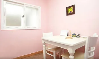 Hotel Cozyplace In Itaewon 2*