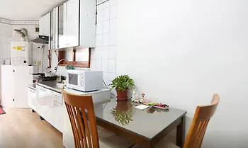 Cozyplace In Itaewon Seul